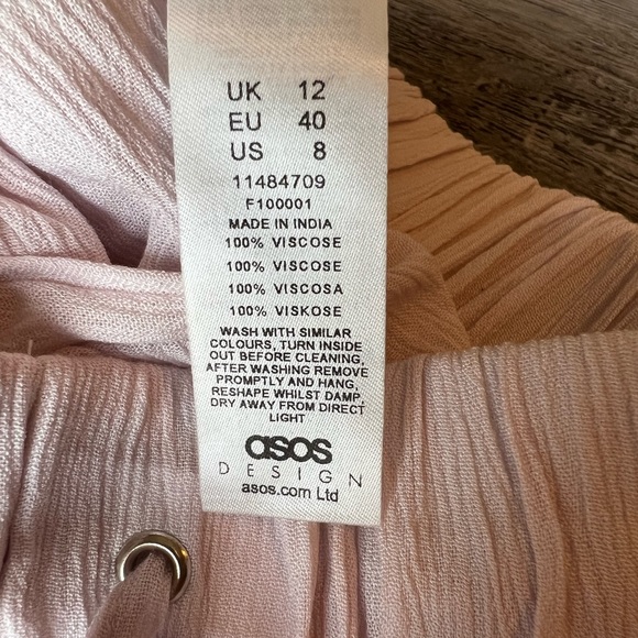 ASOS Crinkle Shorts - Picture 6 of 7